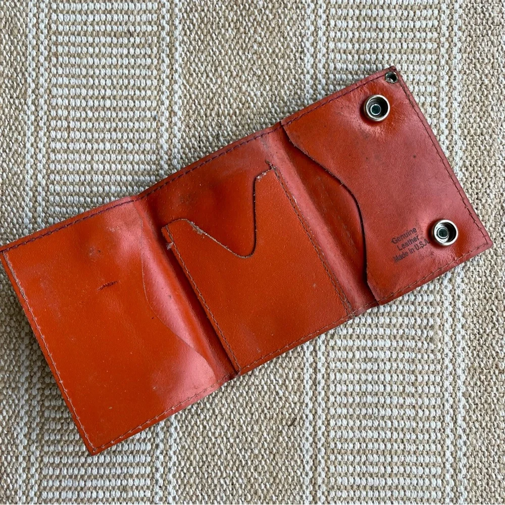 Vintage Brown Tooled Leather Jesus Trifold Wallet Snaps Men’s Made in U.S.A. - Picture 2 of 11